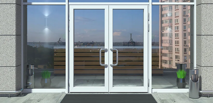 storefront glass repair in Kendale Lakes, FL